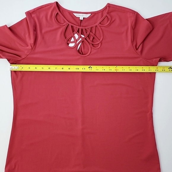 Cleo Women's Rose Pink Short Sleeves Top Loop Cutout Neckline Drapy Size XL - Picture 10 of 11